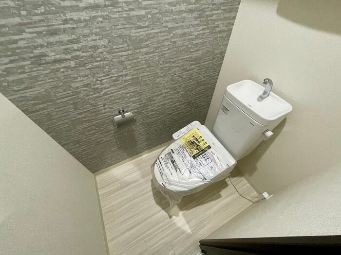 物件内観写真12　(トイレ)