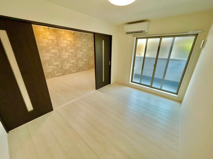 物件内観写真14　(居室)