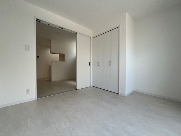 物件内観写真11　(居室)