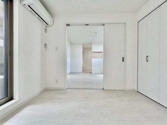 物件内観写真11　(居室)