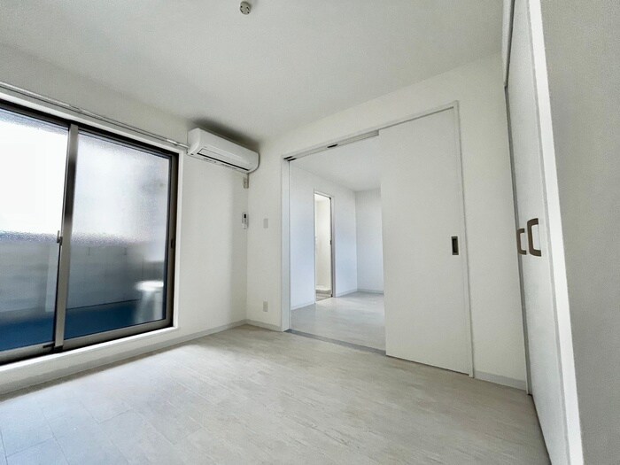 物件内観写真12　(居室)