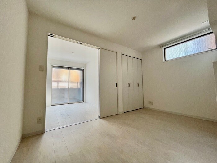 物件内観写真14　(居室)