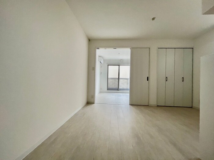 物件内観写真14　(居室)