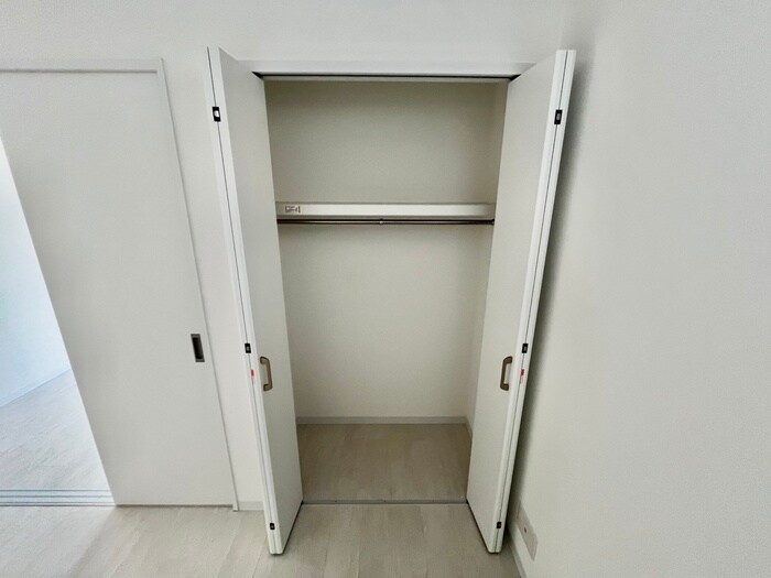 物件内観写真15　(収納)