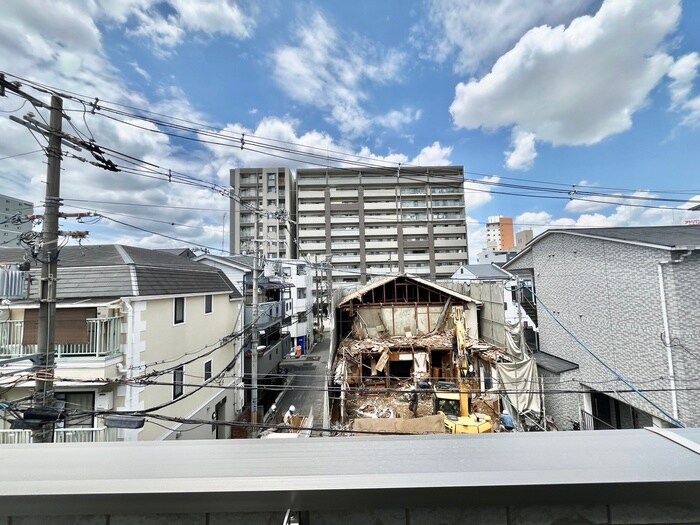 物件内観写真19　(室内からの展望)