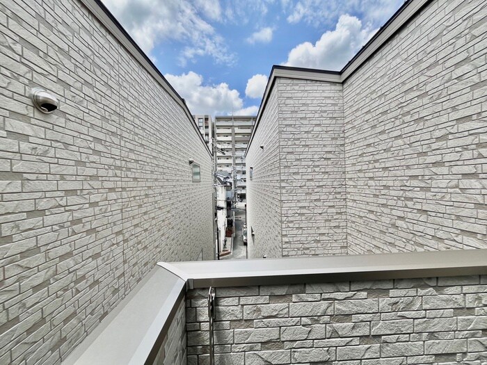 物件内観写真19　(室内からの展望)