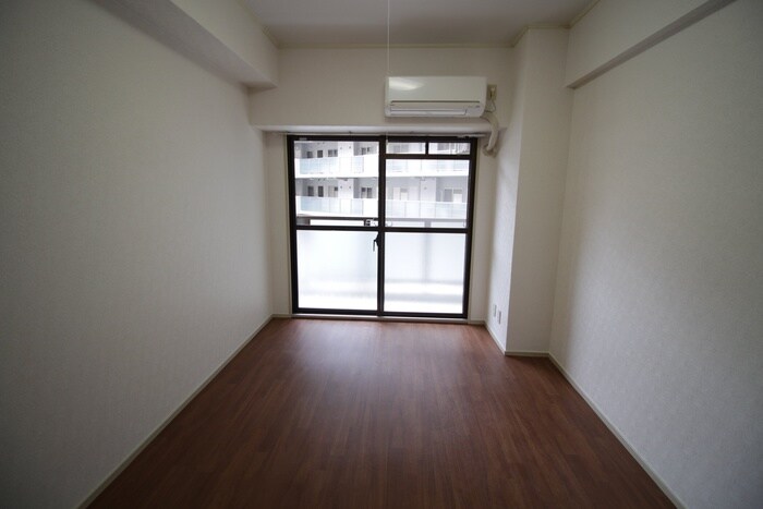 物件内観写真15　(居室)