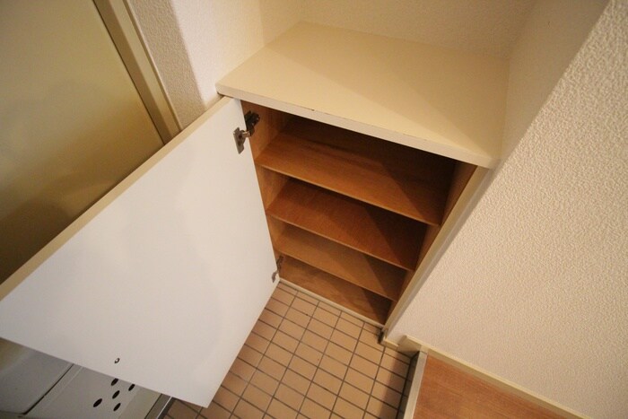 物件内観写真19　(靴箱)