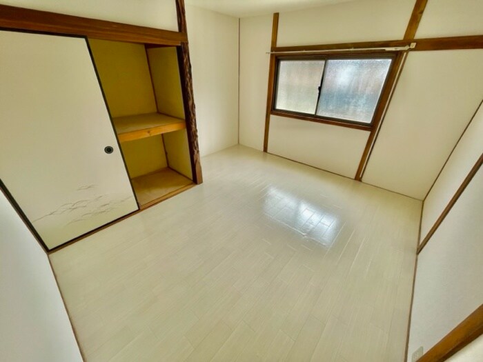 物件内観写真15　(居室)