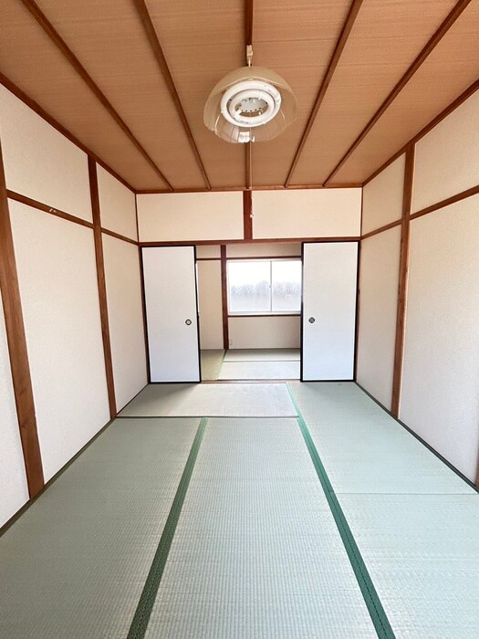 物件内観写真6　(居室)