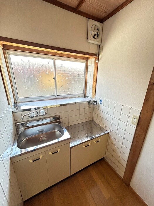 物件内観写真8　(キッチン)