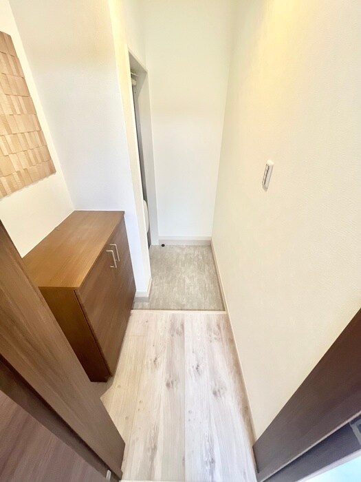 物件内観写真15　(玄関)
