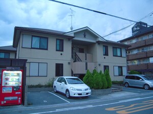 ホワイトベースＡ棟外観写真