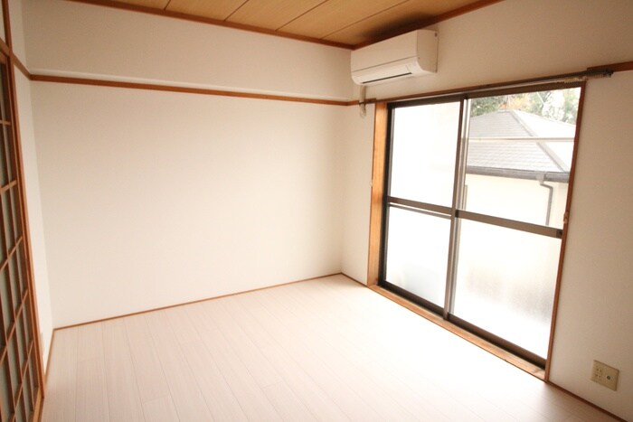 物件内観写真5　(居室)