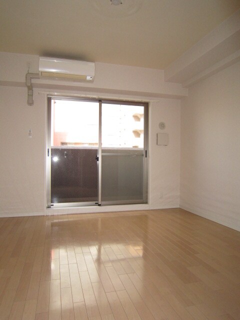 物件内観写真14　(居室)