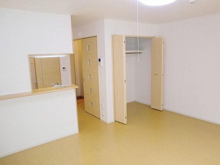 物件内観写真10　(内観写真)