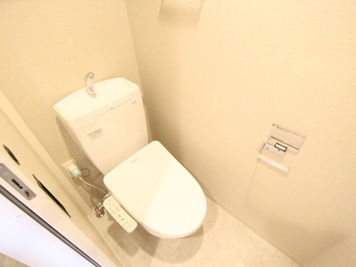 物件内観写真15　(トイレ)