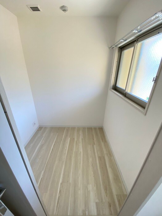 物件内観写真14　(居室)