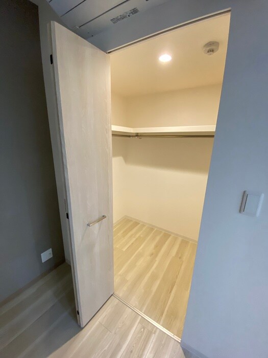 物件内観写真15　(収納)