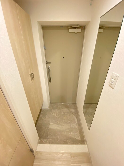 物件内観写真21　(玄関)
