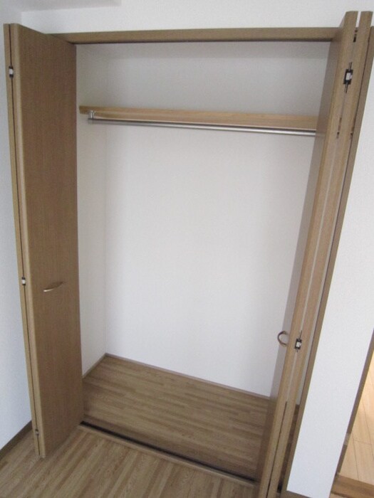 物件内観写真9　(収納)