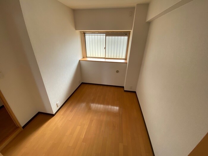 物件内観写真17　(居室)