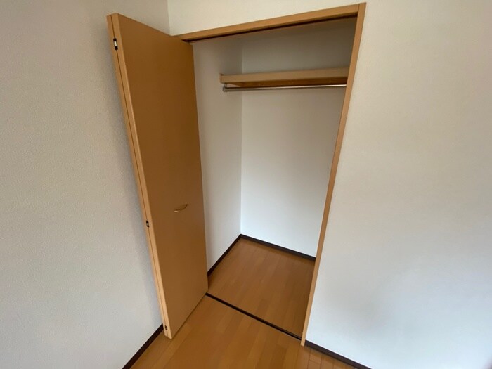 物件内観写真18　(収納)