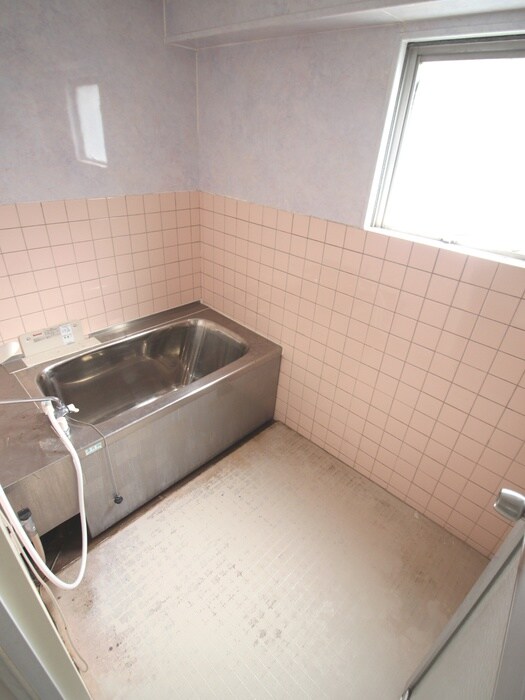 物件内観写真8　(バス／シャワールーム等)