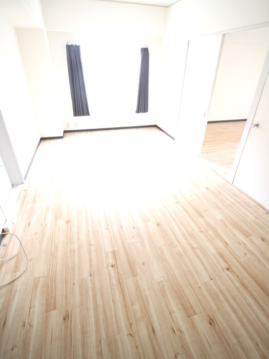 物件内観写真15　(内観写真)