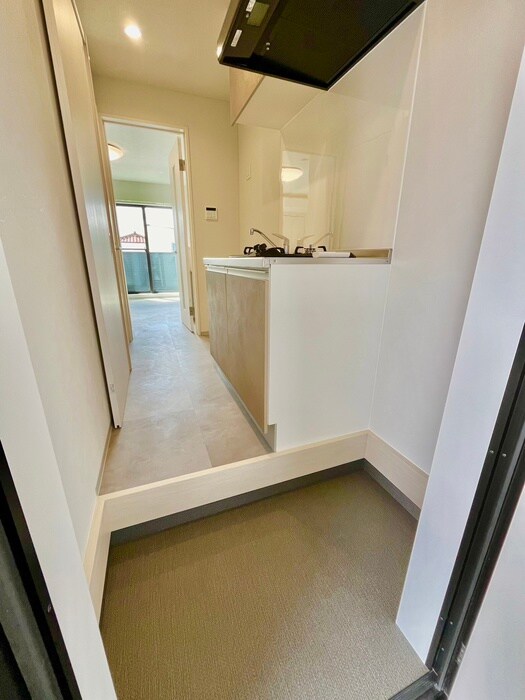 物件内観写真22　(玄関)