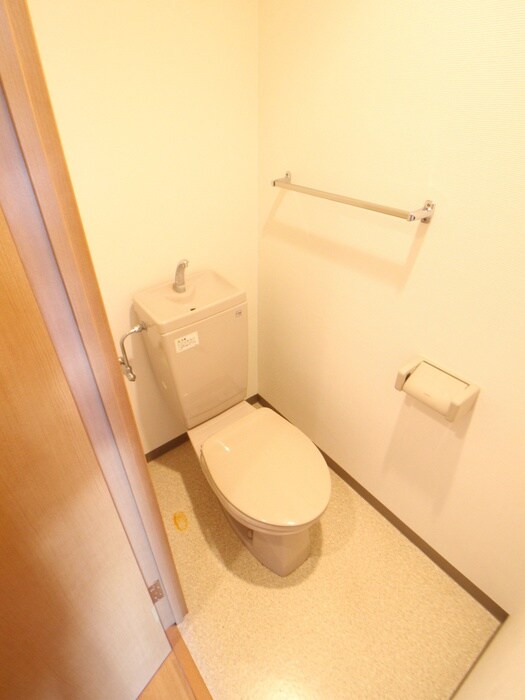 物件内観写真13　(トイレ)