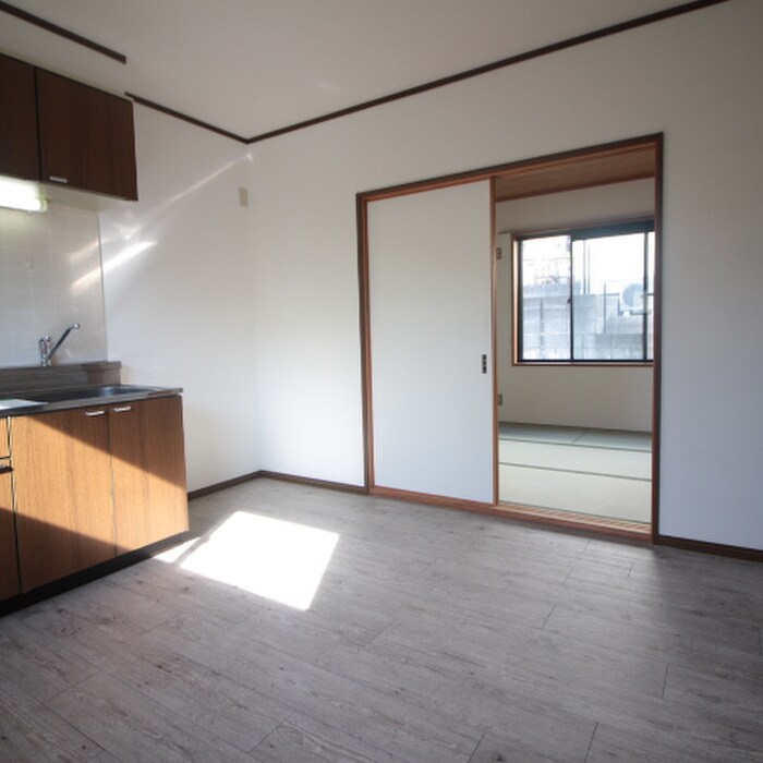 物件内観写真7　(居室)