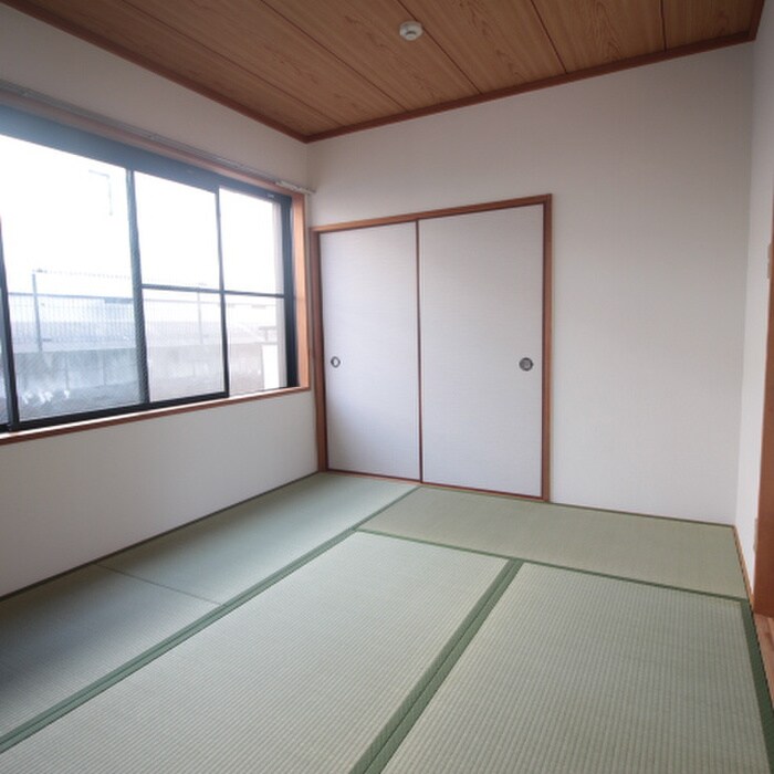 物件内観写真9　(居室)