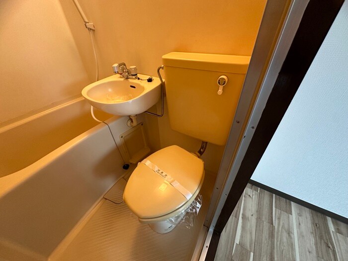 物件内観写真11　(トイレ)