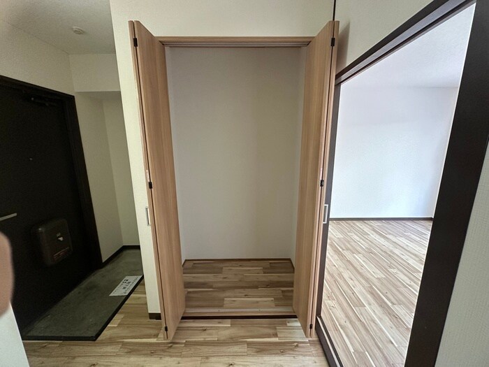 物件内観写真14　(収納)
