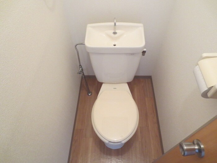 物件内観写真12　(トイレ)