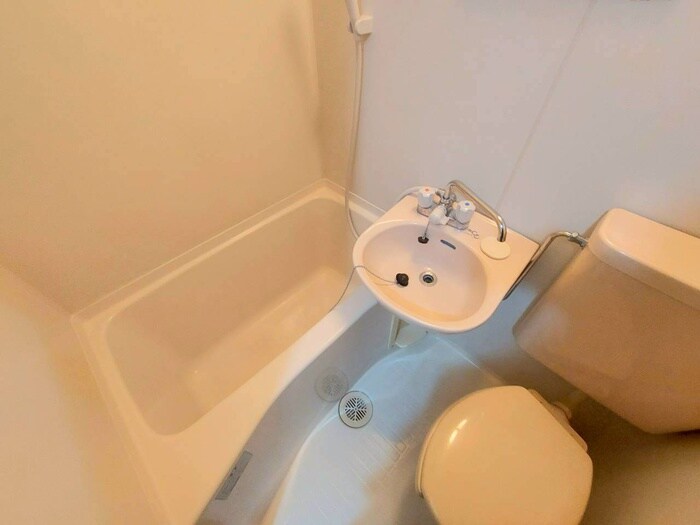 物件内観写真10　(バス／シャワールーム等)