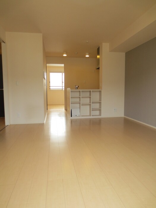 物件内観写真15　(居室)