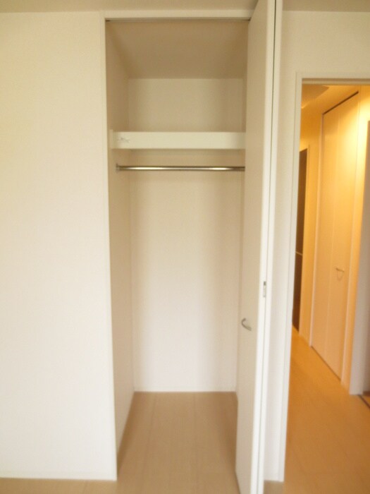 物件内観写真16　(収納)