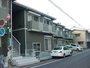 ハイツ雅外観写真