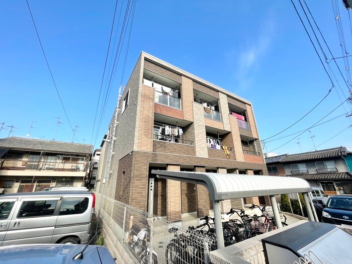 物件外観写真2　(外観写真)