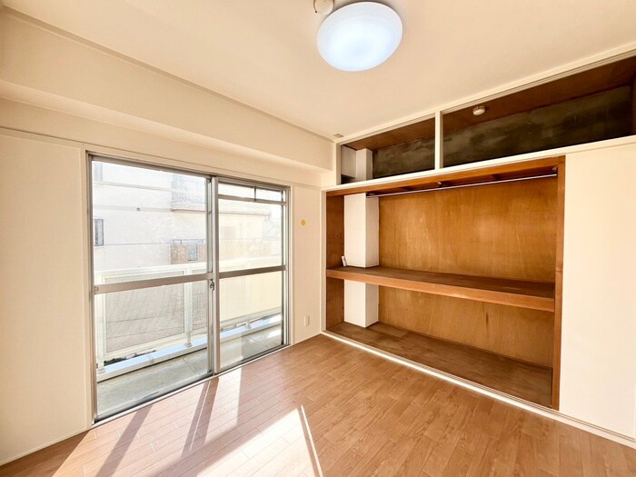 物件内観写真10　(収納)