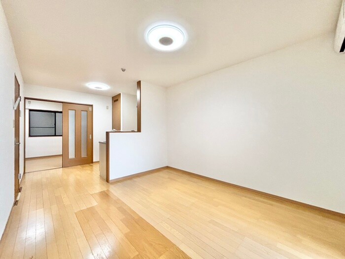 物件内観写真7　(居室)