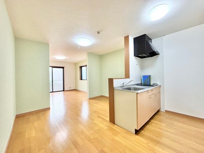 物件内観写真7　(居室)