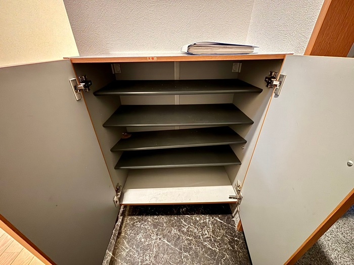 物件内観写真15　(靴箱)