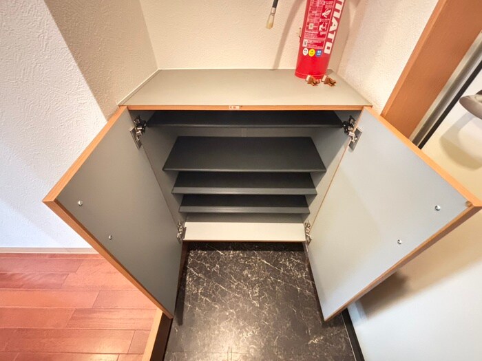 物件内観写真17　(靴箱)