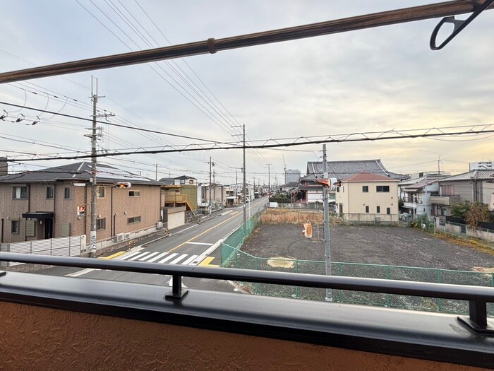 物件内観写真22　(室内からの展望)