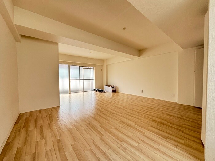 物件内観写真9　(居室)