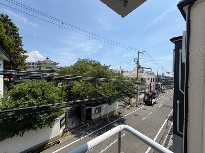 物件内観写真16　(室内からの展望)