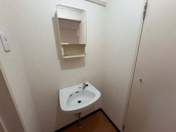 物件内観写真14　(洗面)